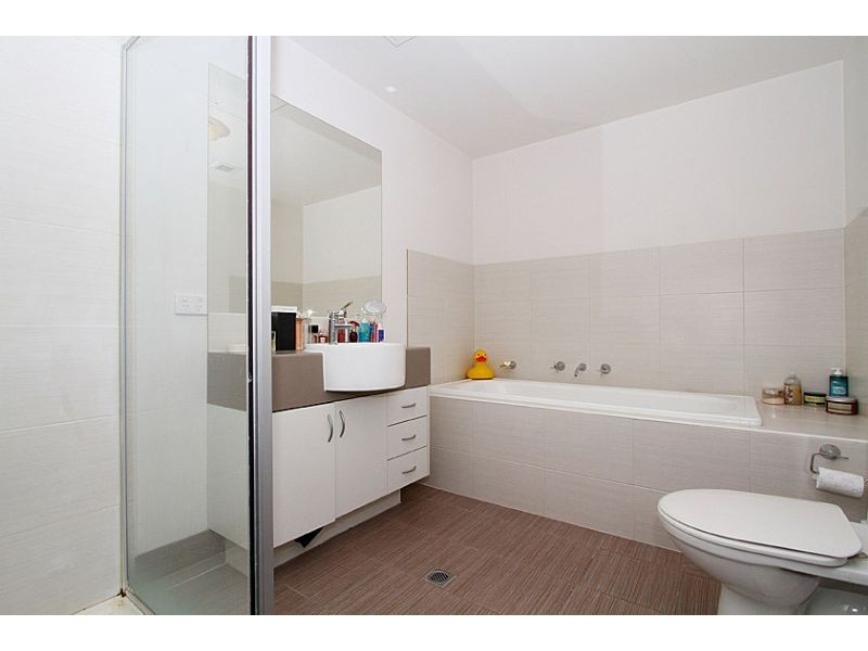 208/964 Mt Alexander Road, Essendon VIC 3040
