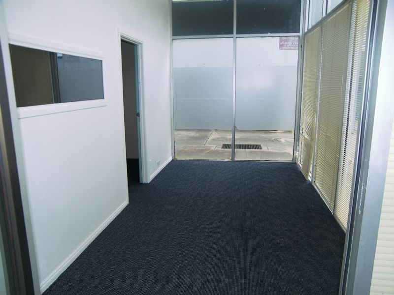 6/7 Lindaway Place, Tullamarine VIC 3043