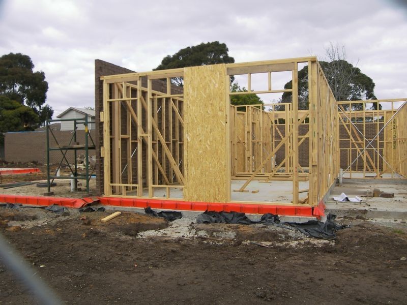 2/26-28 Henderson Road, Tullamarine VIC 3043
