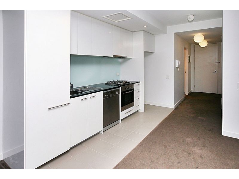 317B/38-70 Mt Alexander Road, Flemington VIC 3031
