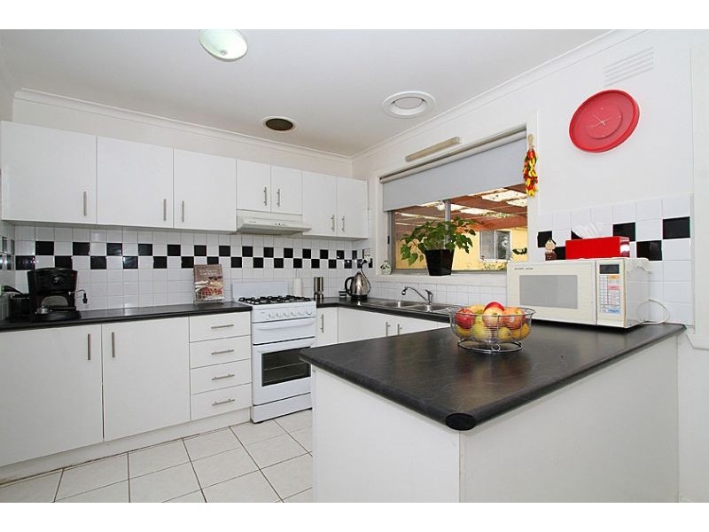 20 Rhonda Street, Avondale Heights VIC 3034