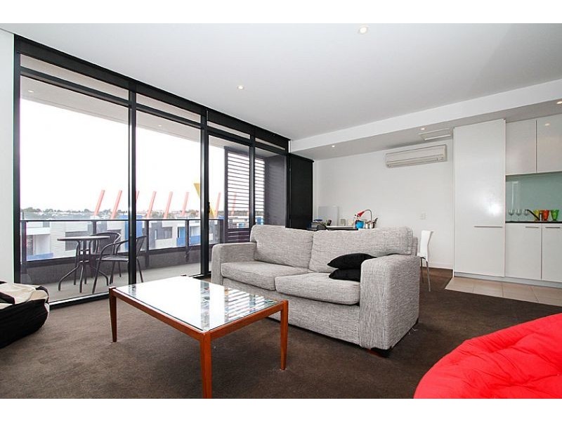 422/66 Mt Alexander Road, Flemington VIC 3031