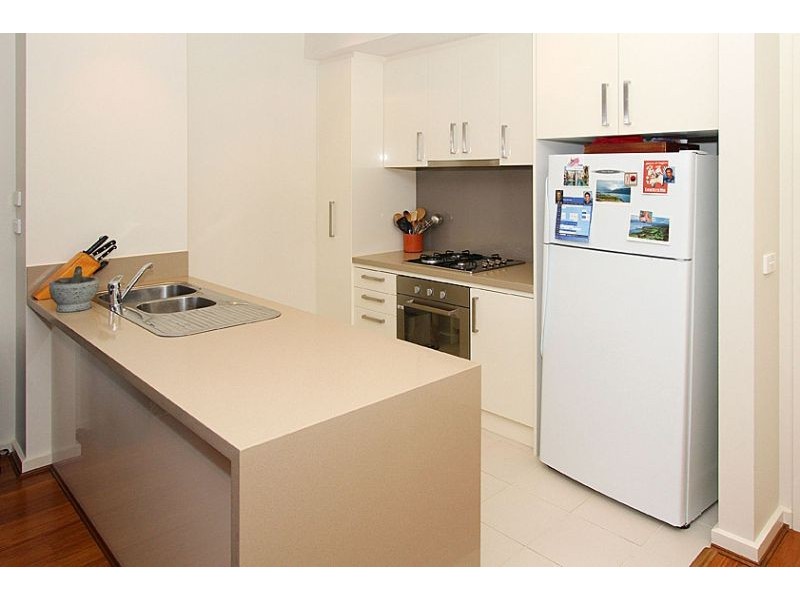 109/8 Burrowes Street, Ascot Vale VIC 3032