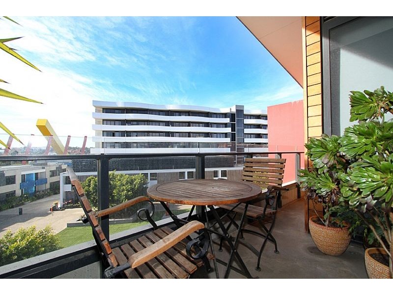 502/66 Mt Alexander Road, Flemington VIC 3031