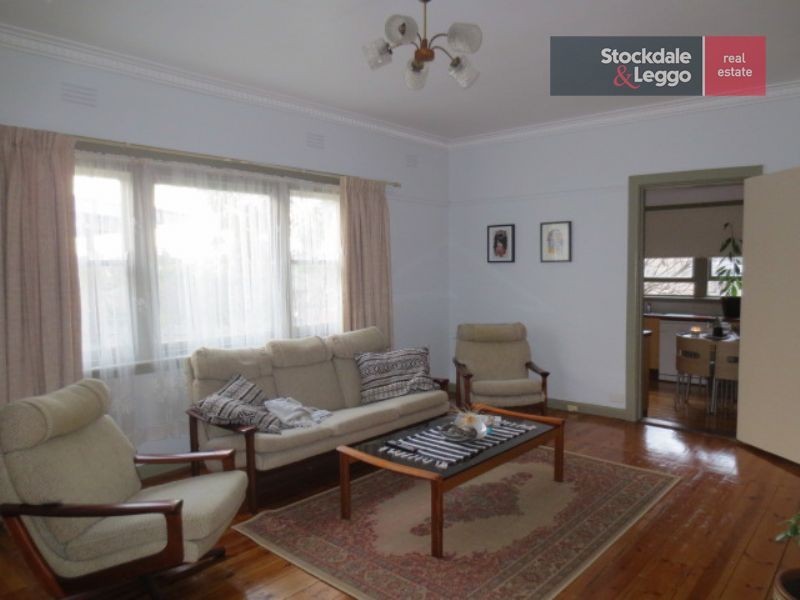 98 McPherson Street, Essendon VIC 3040