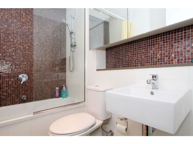 829/38 Mt Alexander Road, Flemington VIC 3031