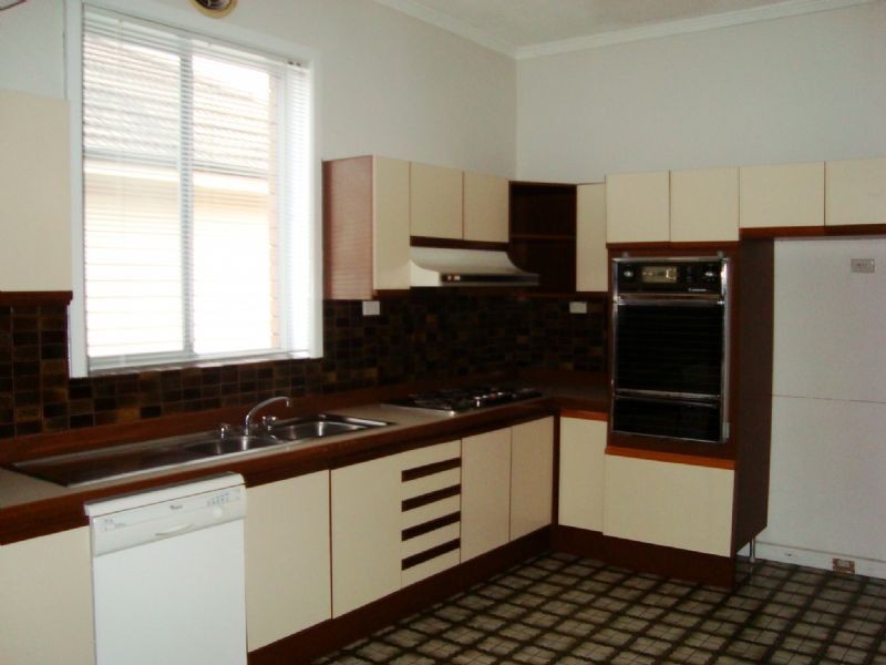 46 Waverley Parade, Pascoe Vale South VIC 3044