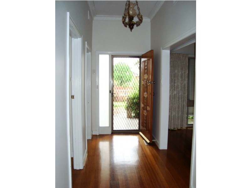 46 Waverley Parade, Pascoe Vale South VIC 3044