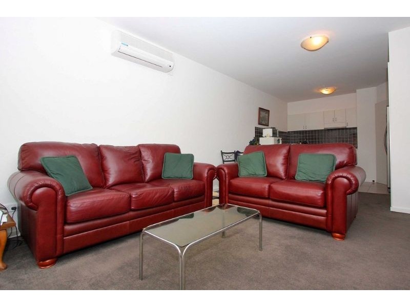 205/964 Mt Alexander Rd, Essendon VIC 3040