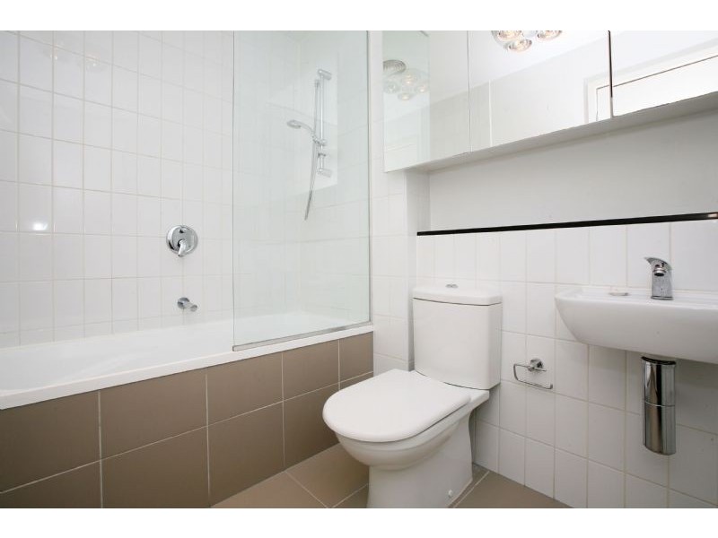 317A/38-70 Mt Alexander Road, Flemington VIC 3031