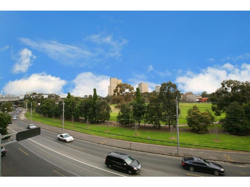 317A/38-70 Mt Alexander Road, Flemington VIC 3031