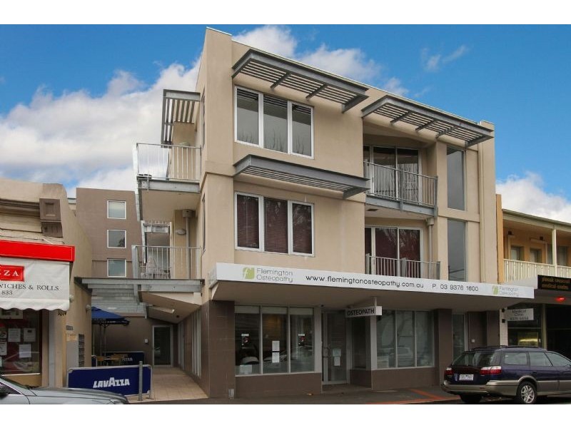 1/30 Pin Oak Crescent, Flemington VIC 3031
