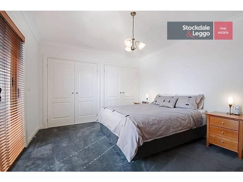 2/122 The Parade, Ascot Vale VIC 3032