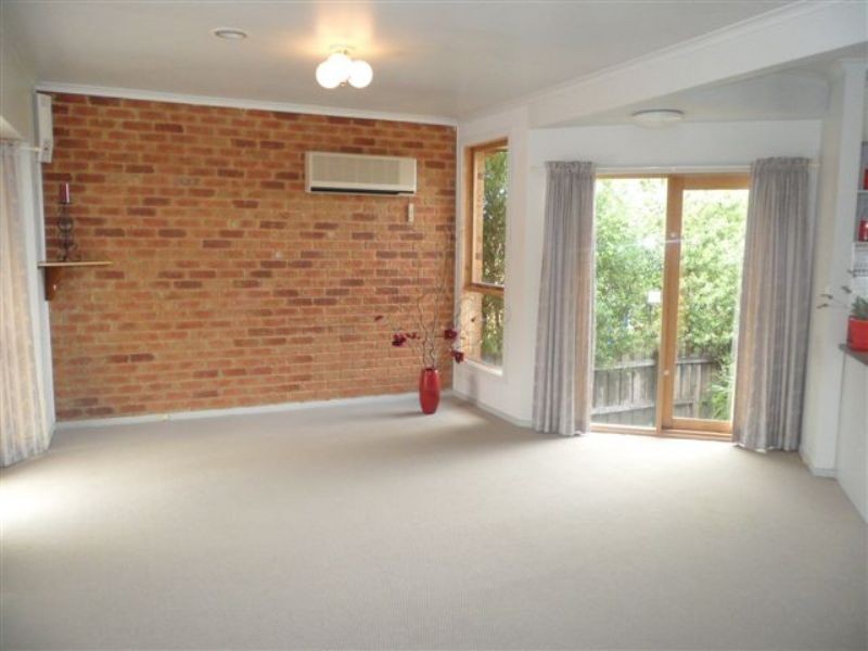 2/35 Ryder Street, Niddrie VIC 3042
