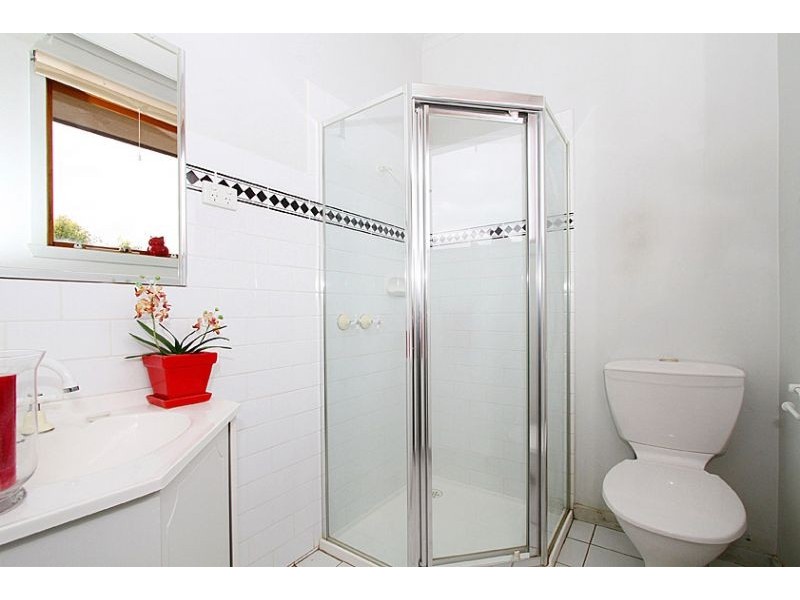 2/35 Ryder Street, Niddrie VIC 3042