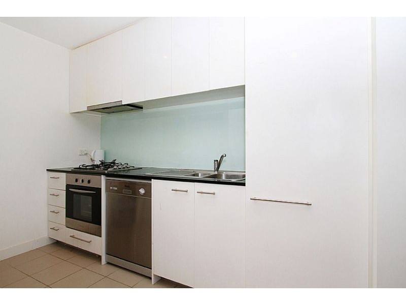 211/38 – 70 Mt Alexander Road, Flemington VIC 3031