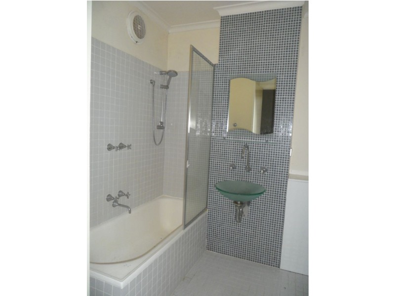 3/43 Buckley Street, Essendon VIC 3040