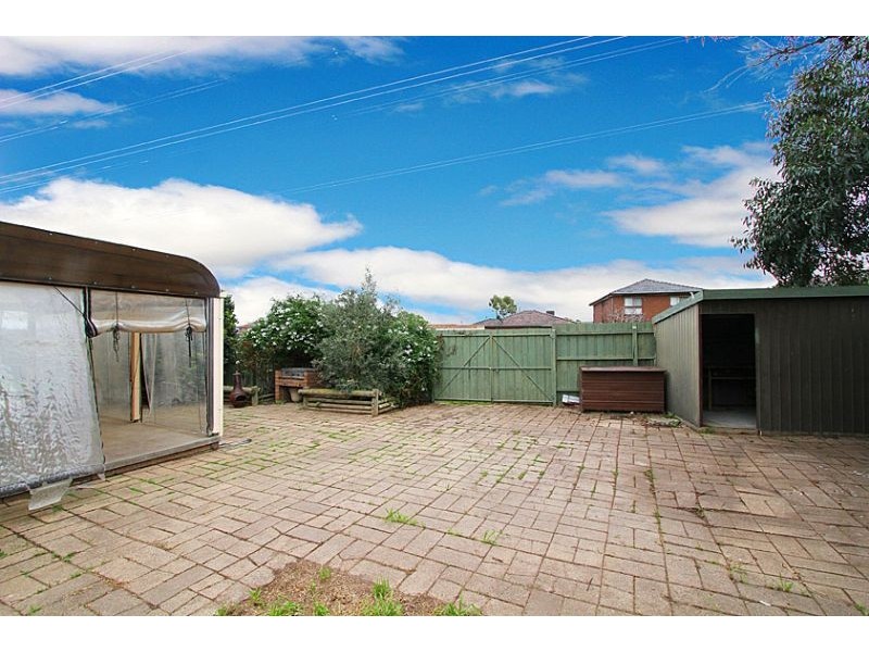 27 Viewbank Drive, Keilor East VIC 3033