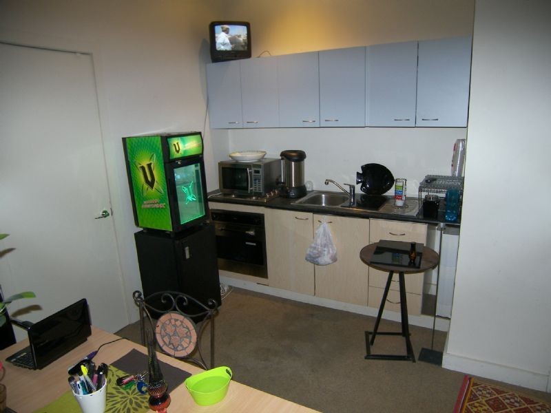 9/296 Station Street, Fairfield VIC 3078