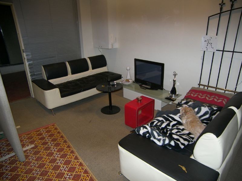 9/296 Station Street, Fairfield VIC 3078