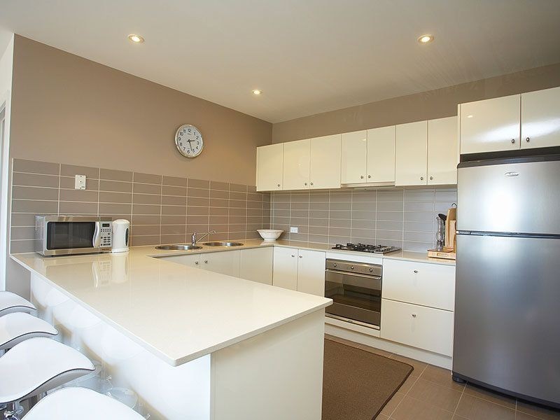 15/42-50 Napier Crescent, Essendon VIC 3040