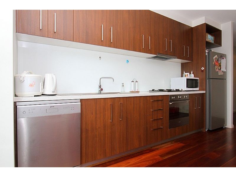 303/87 – 89 Raleigh Street, Essendon VIC 3040