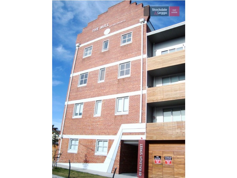 102/87-89 Raleigh Street, Essendon VIC 3040