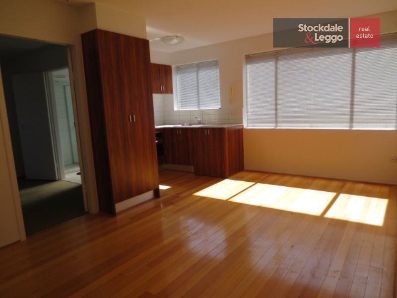 9/556 Moreland Road, Brunswick West VIC 3055