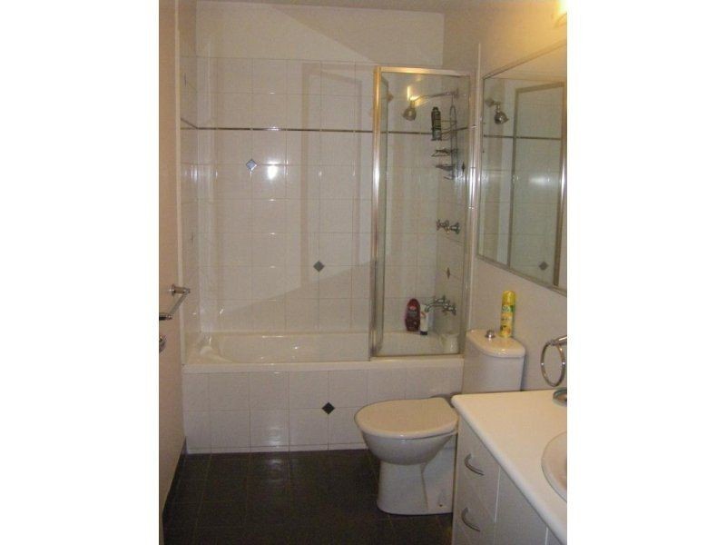 5c Willow Street, Essendon VIC 3040