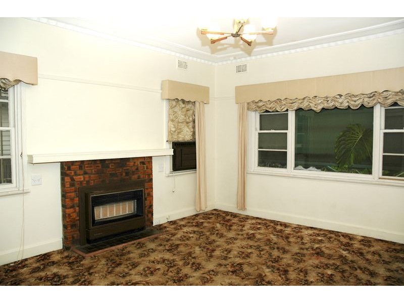 21 Duffy Street, Essendon North VIC 3041