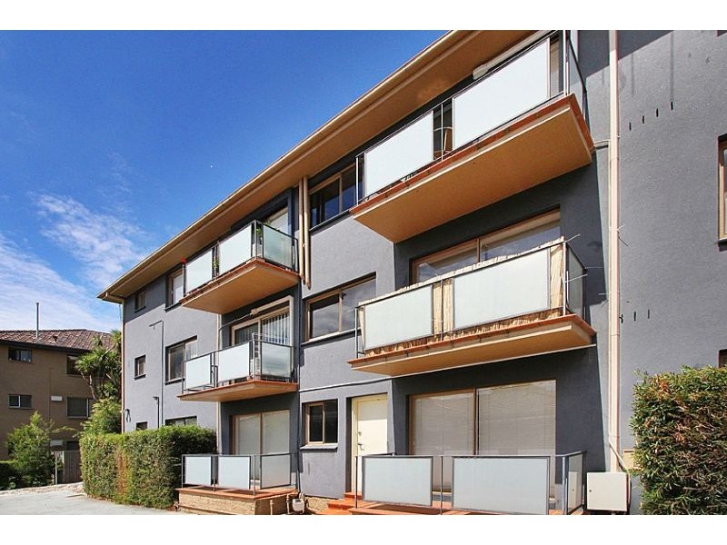 12/56 Nicholson Street, Essendon VIC 3040