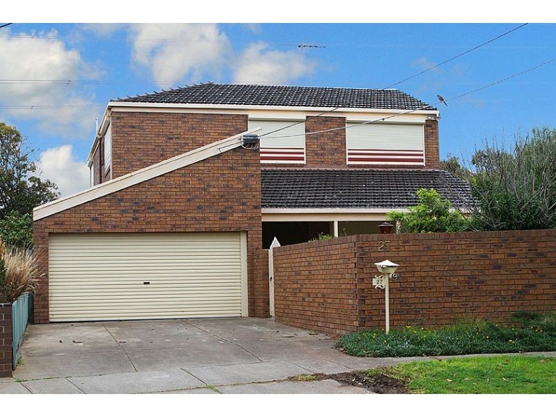 27 Viewbank Drive, Keilor East VIC 3033