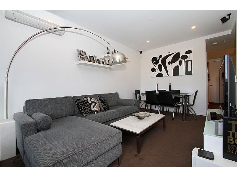 574/38 Mt Alexander Road, Flemington VIC 3031