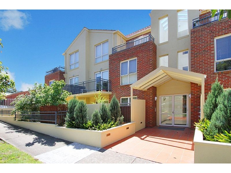 8/2 North Avenue, Strathmore VIC 3041