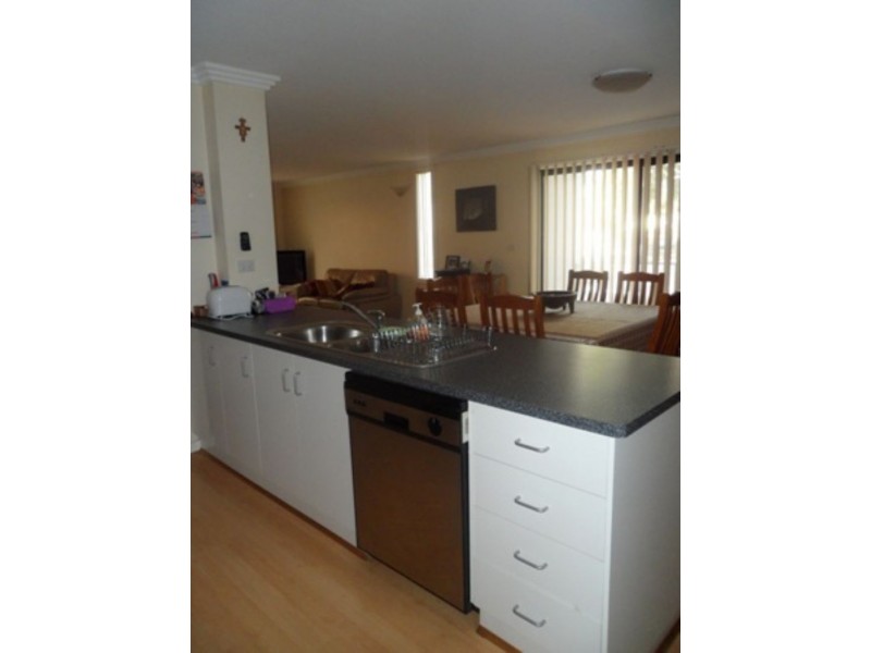 2/17-19 Ascot Vale Road, Flemington VIC 3031