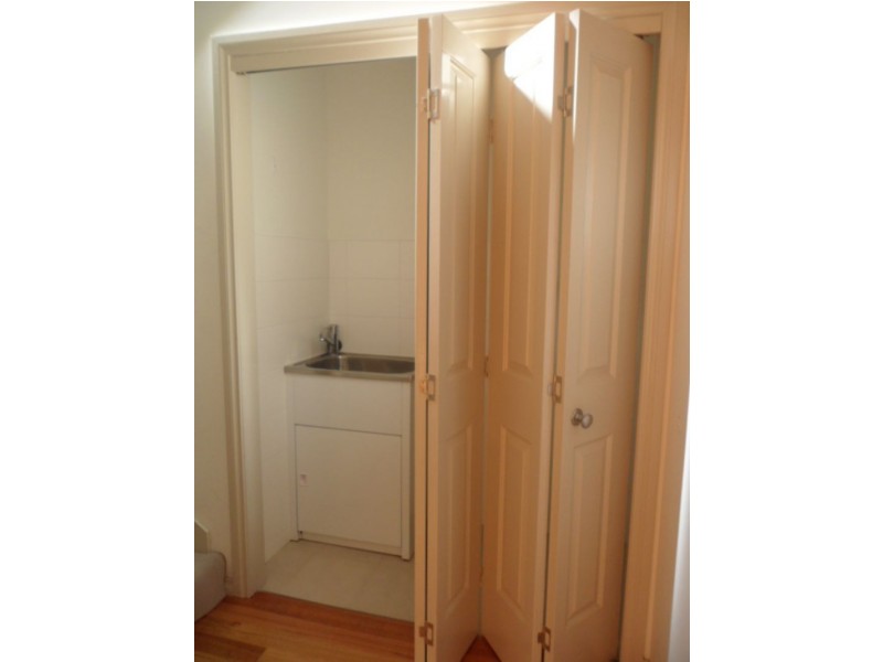 2/87 Bent Street, Moonee Ponds VIC 3039