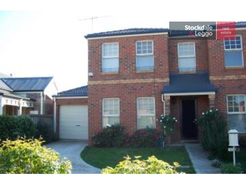 12 Briar Place, Pascoe Vale South VIC 3044