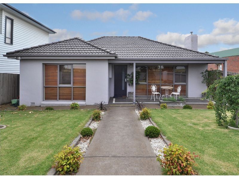 1/156 Lebanon, Strathmore VIC 3041