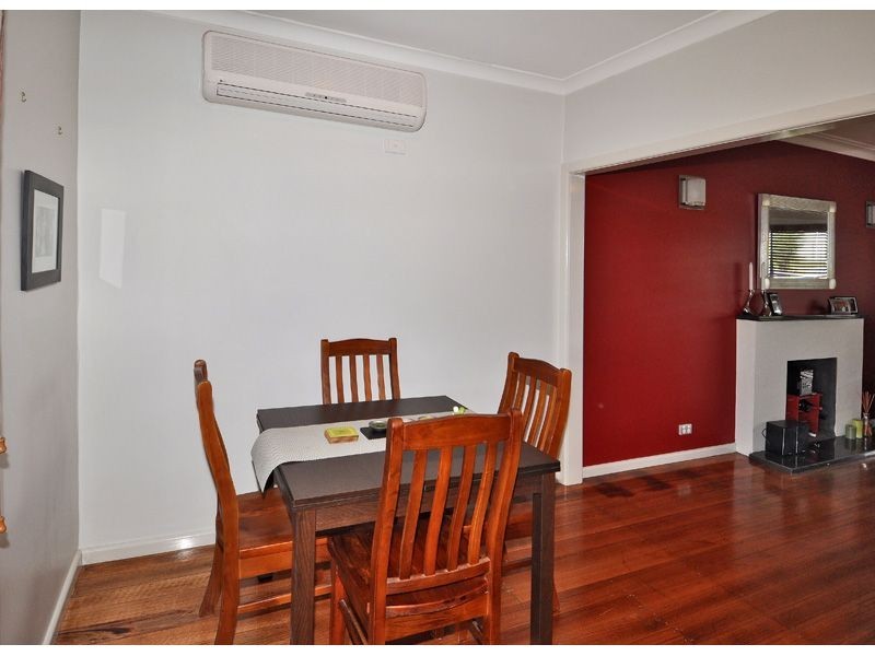 1/156 Lebanon, Strathmore VIC 3041