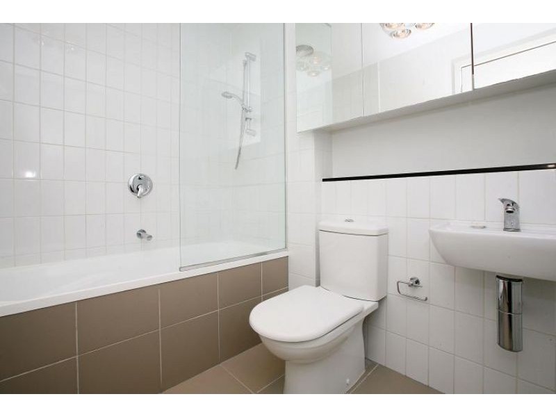 522/38 – 70 Mount Alexander Rd, Flemington VIC 3031
