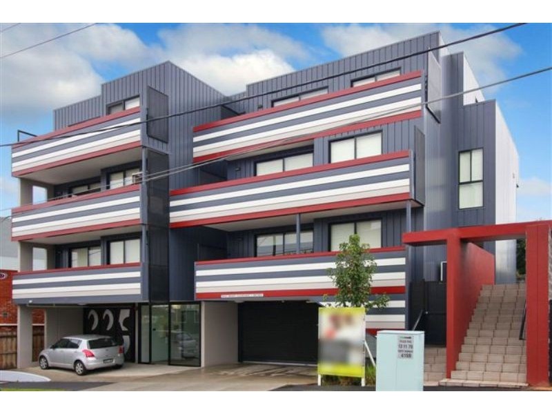 8/225 Buckley Street, Essendon VIC 3040