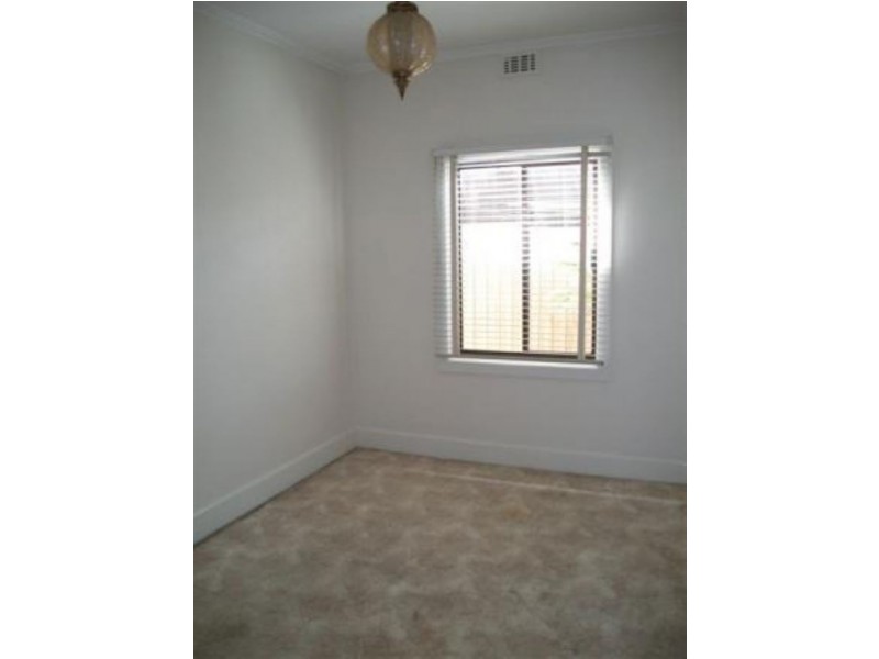 10 Gordon street, Essendon VIC 3040