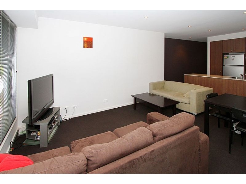 102/533 Mount Alexander Road, Moonee Ponds VIC 3039