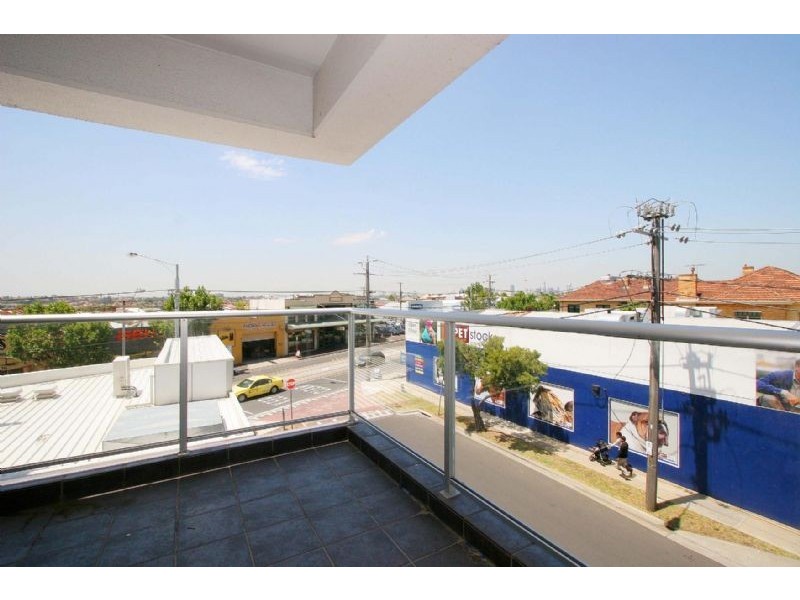 102/533 Mount Alexander Road, Moonee Ponds VIC 3039