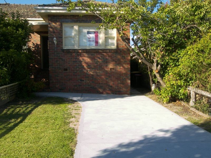 30 Braemar Street, Essendon VIC 3040