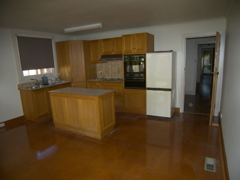 30 Braemar Street, Essendon VIC 3040