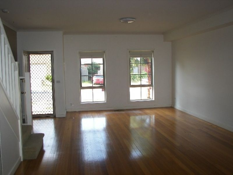 10/7 Whiltshire Drive, Roxburgh Park VIC 3064