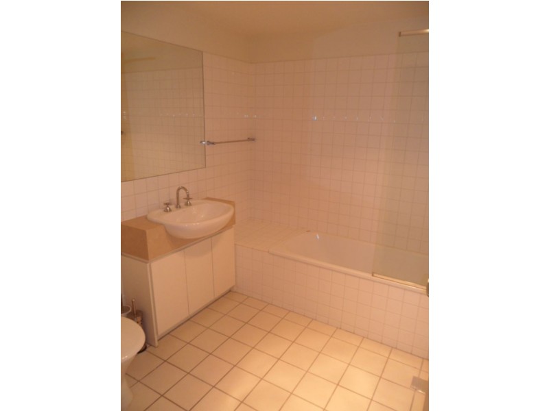 808/70 Speakman street, Kensington VIC 3031