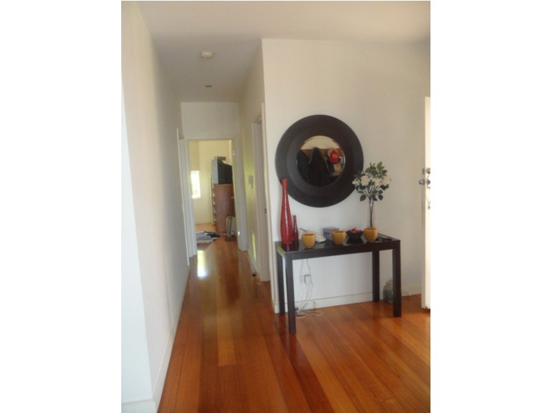 23 Josephine Street, Oak Park VIC 3046