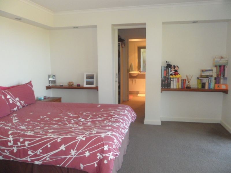 23 Josephine Street, Oak Park VIC 3046